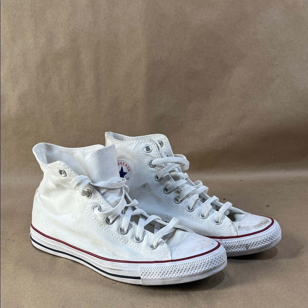 Converse Chuck Taylor All Star High-Top Sneakers (Men’s US 9)
